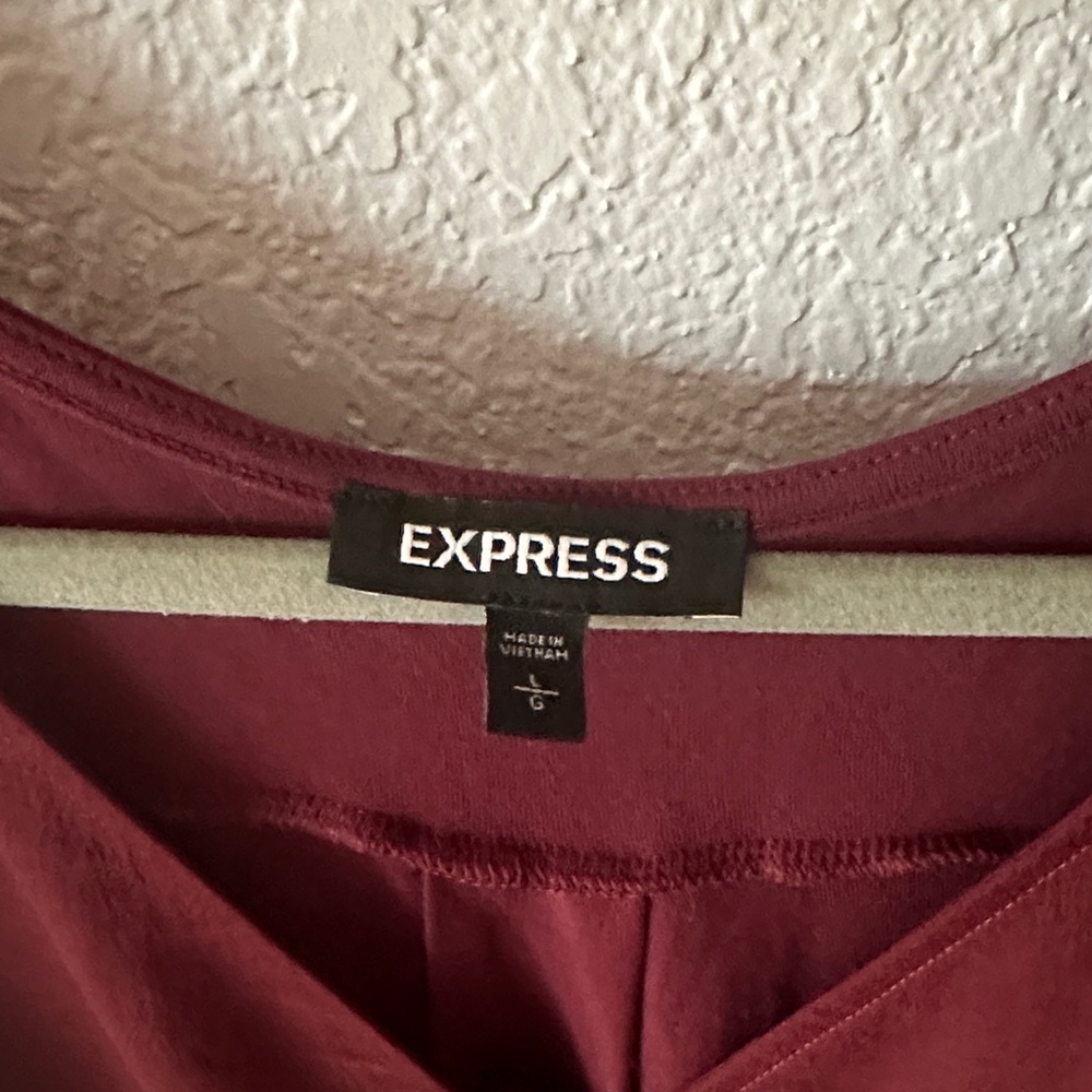 Express Deep Red Buttoned Tank Top - Picture 2 of 6